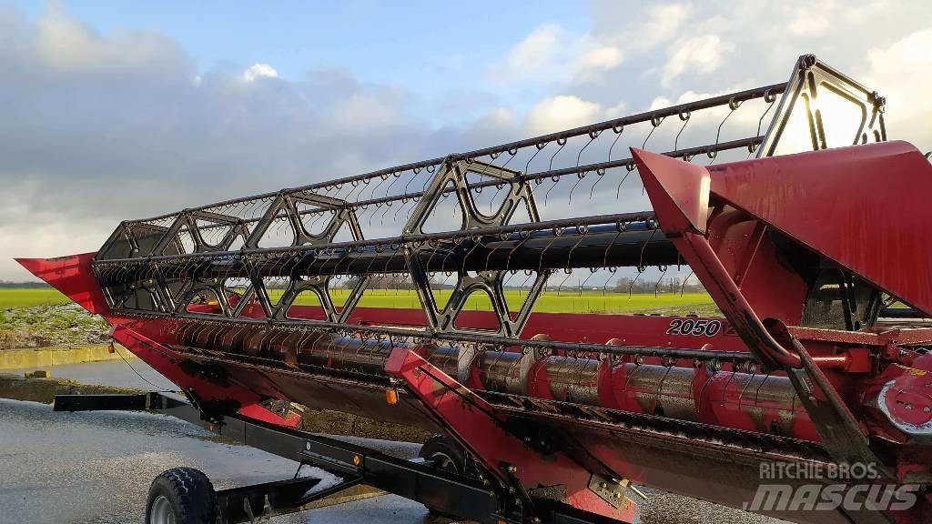 Case IH 7088 Зерноуборочные комбайны