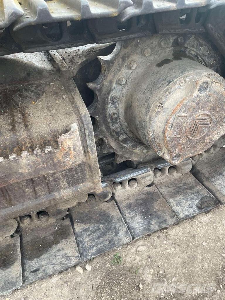 JCB JZ 235 LC Гусеничные экскаваторы