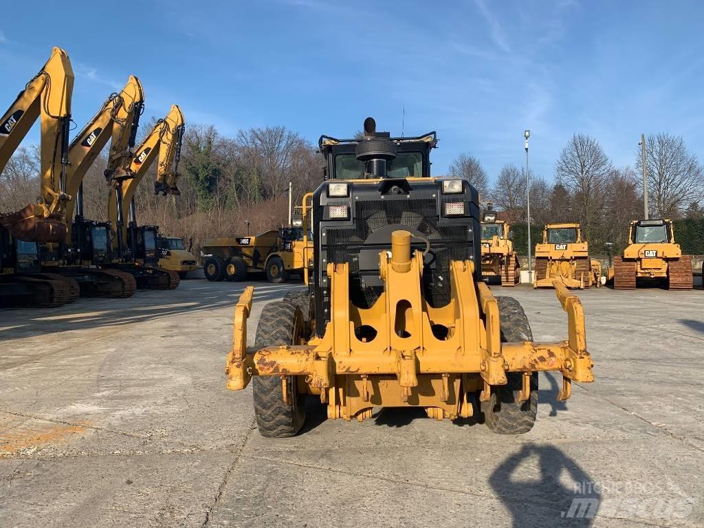 CAT 140 M 2 Грейдеры