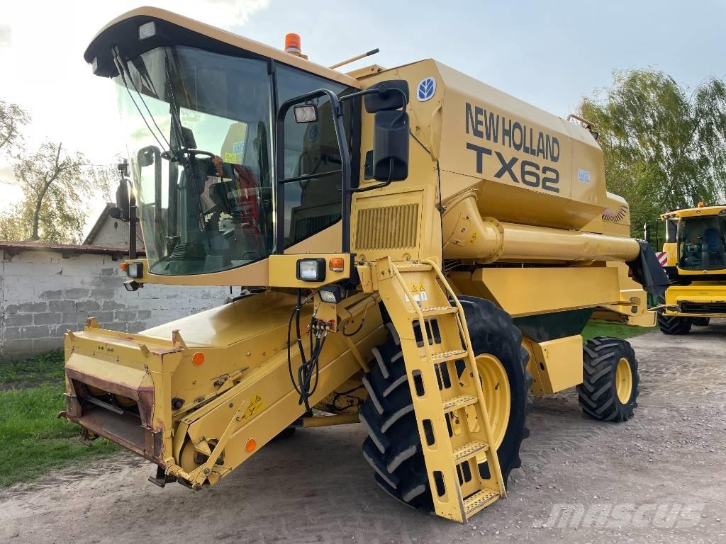 New Holland TX 62 Зерноуборочные комбайны