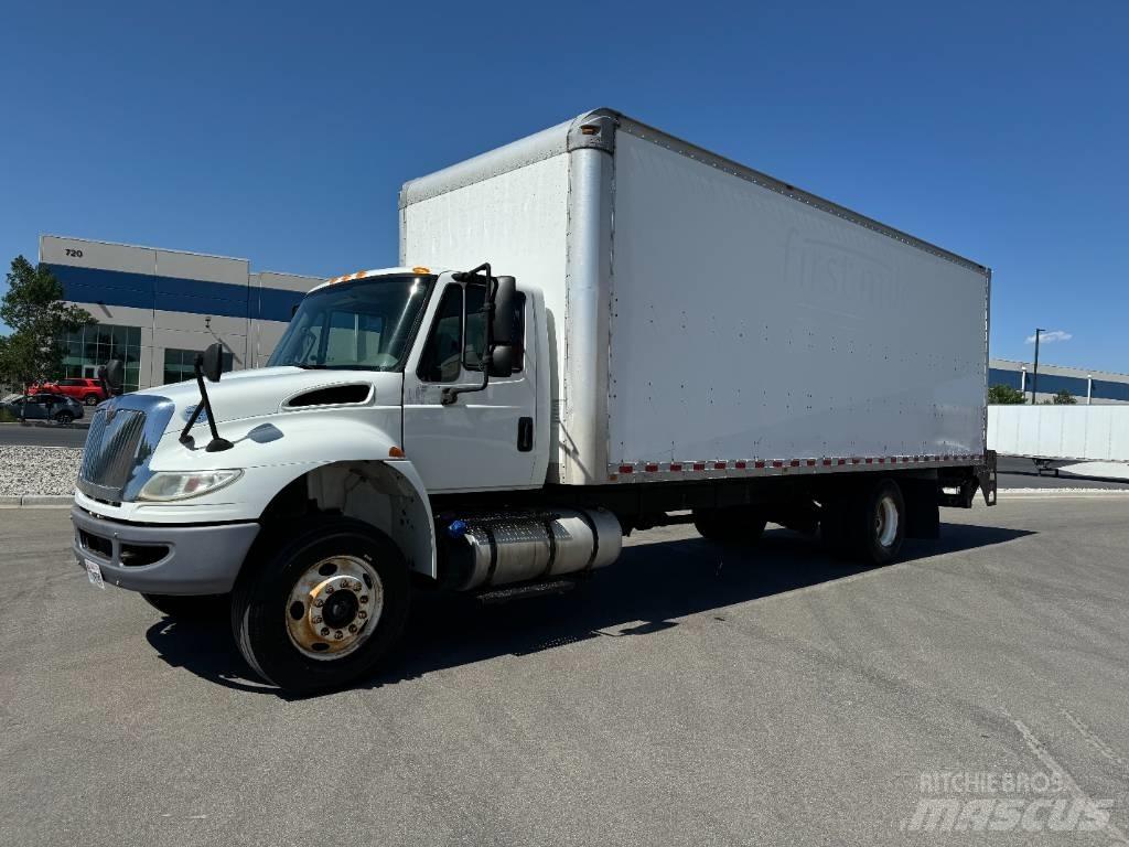 International 4300 Грузовики-Фургоны