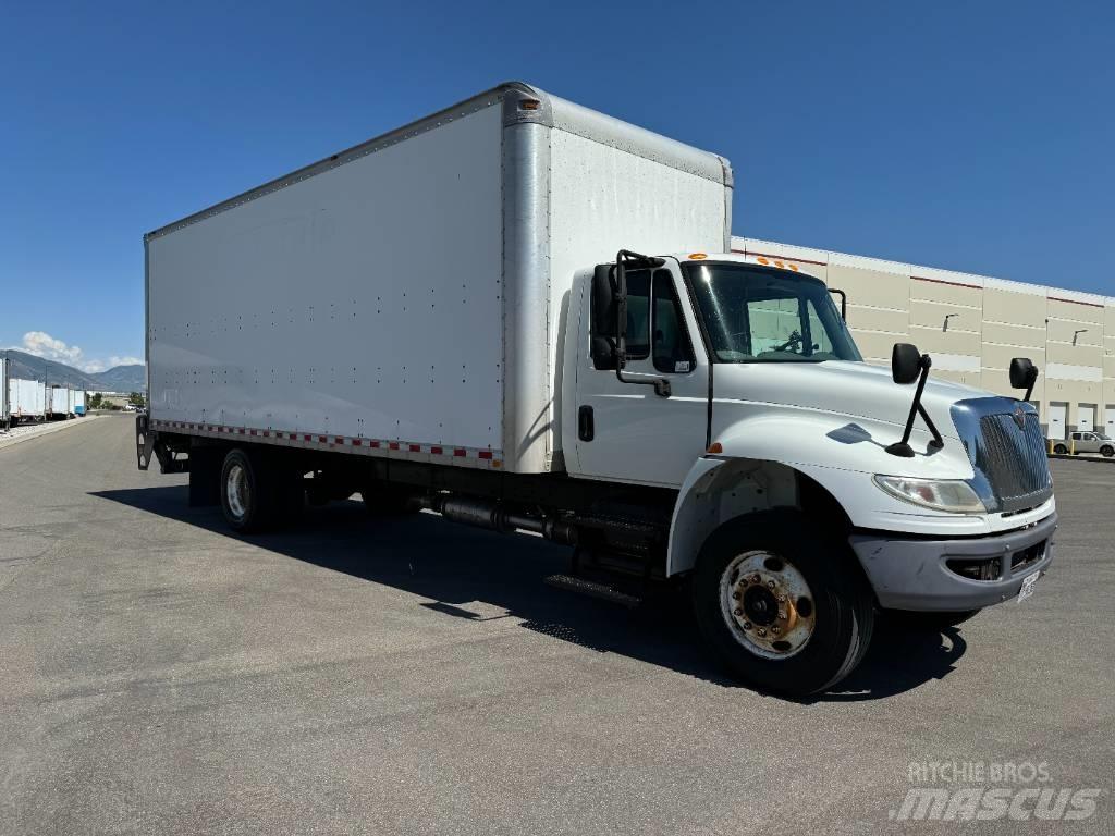 International 4300 Грузовики-Фургоны