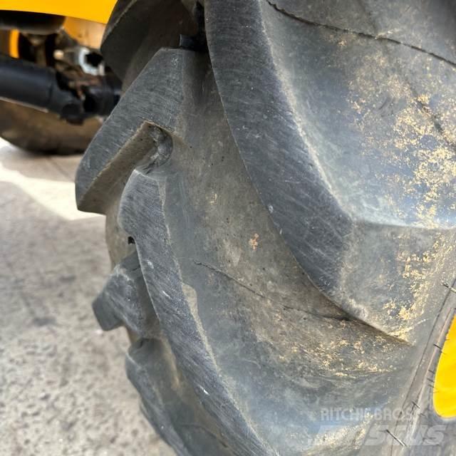 JCB 3CX Plus Экскаваторы-погрузчики