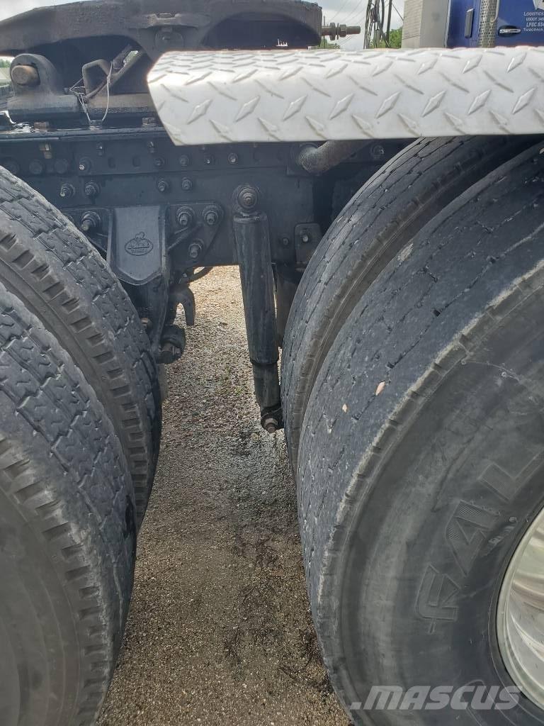 Mack P 164 T Шасси с кабиной