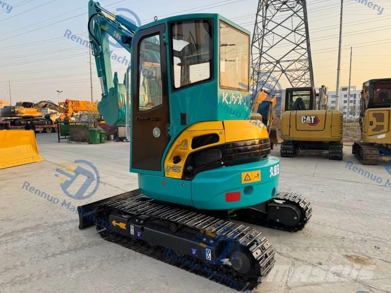 Kubota U 25 Мини-экскаваторы
