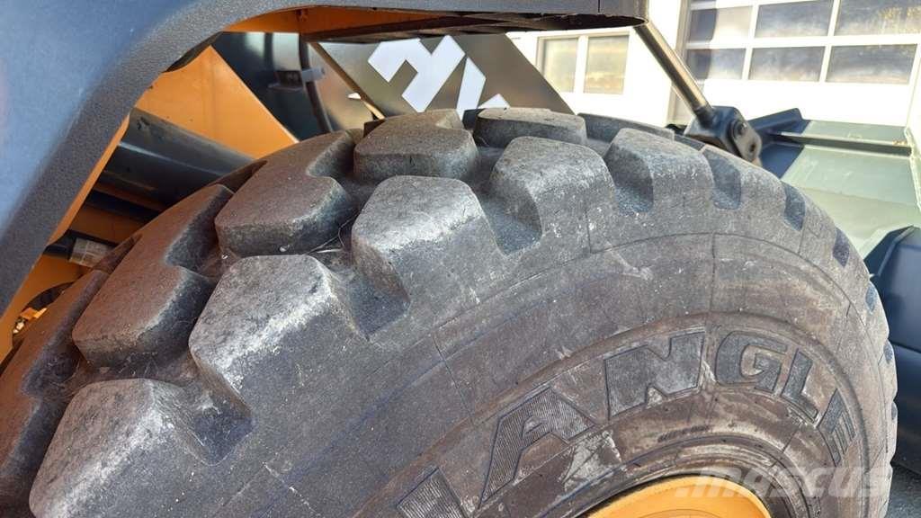 Hyundai HL940 Фронтальные погрузчики