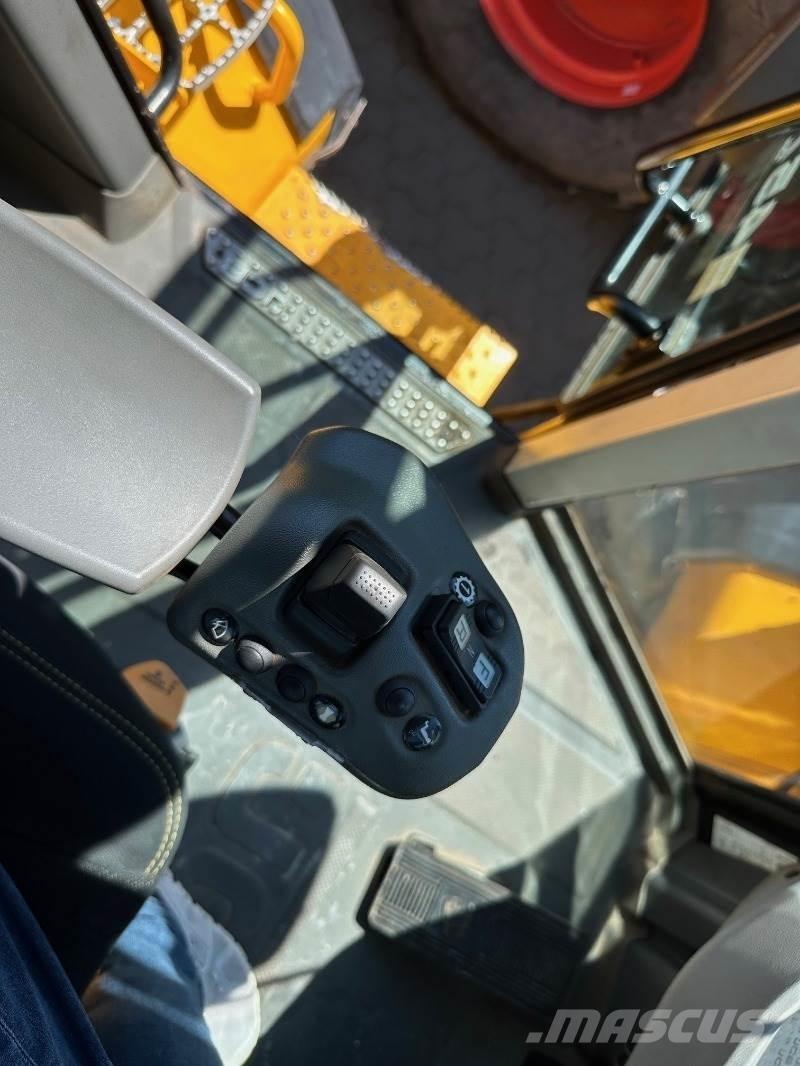 JCB 457 Agri Фронтальные погрузчики