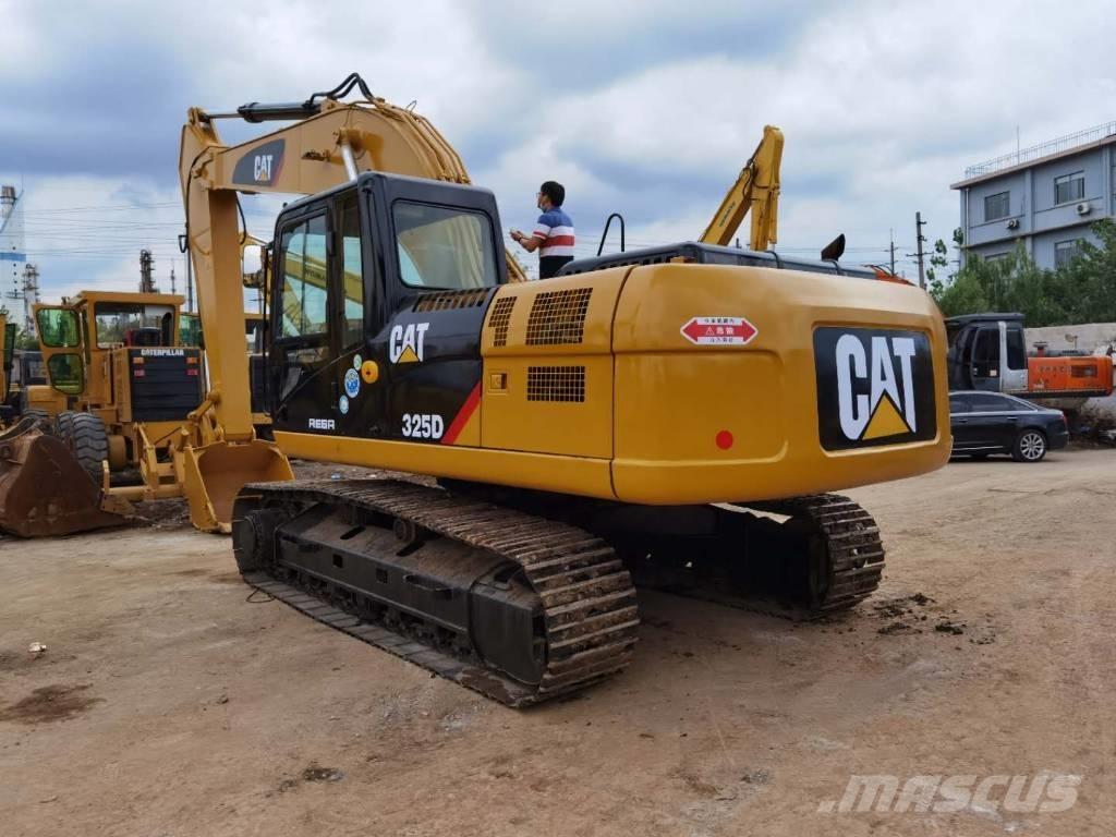 CAT 325DL Гусеничные экскаваторы