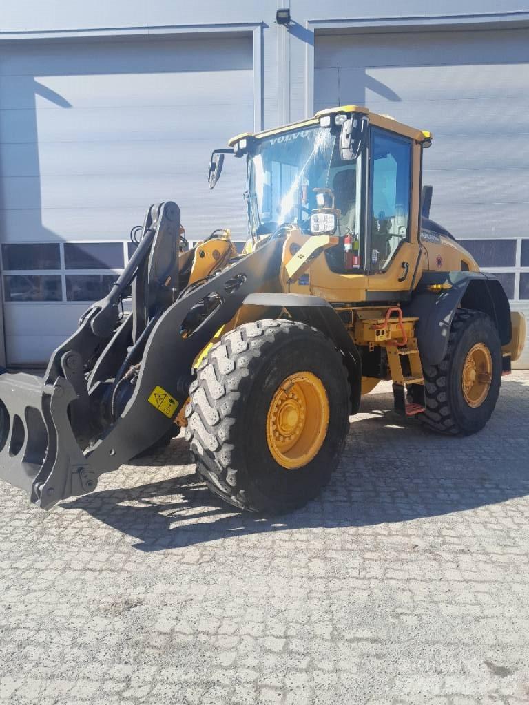 Volvo L90H Фронтальные погрузчики