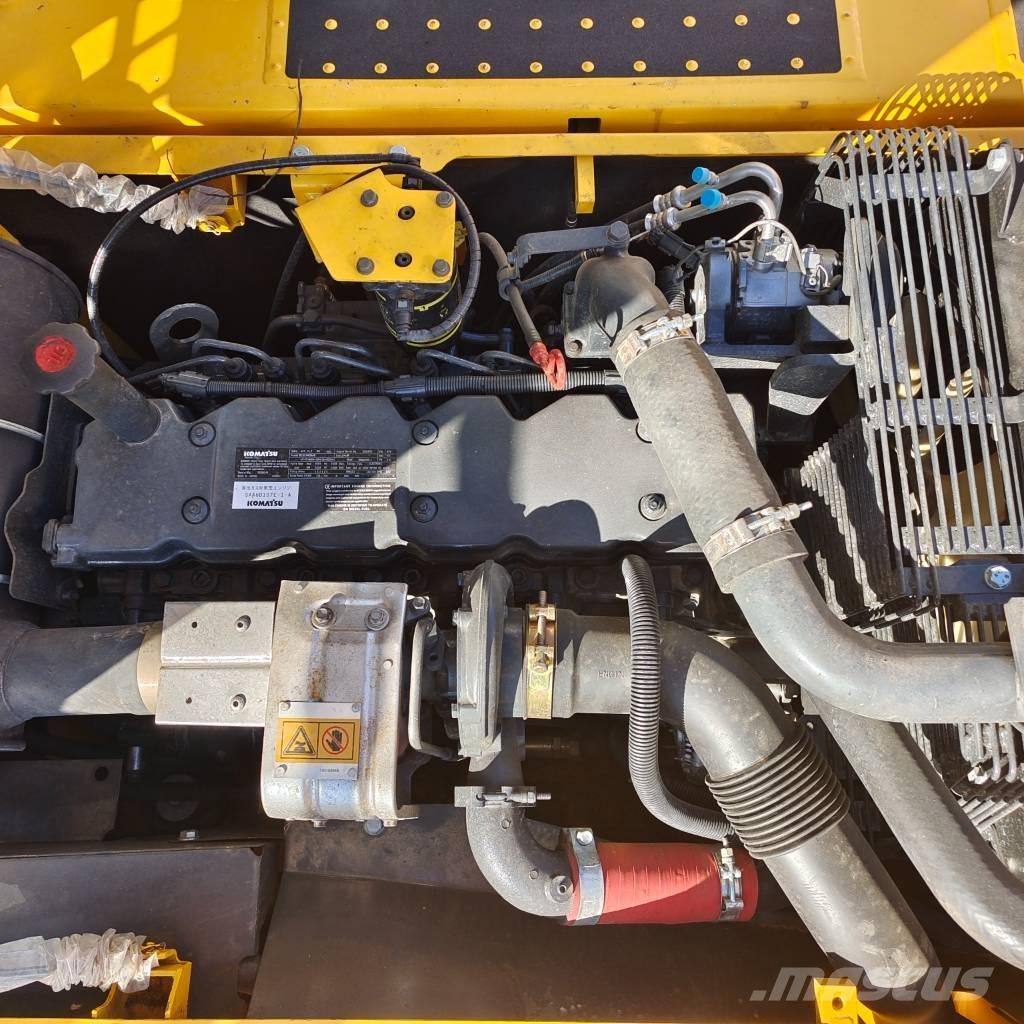 Komatsu PC 200 Гусеничные экскаваторы