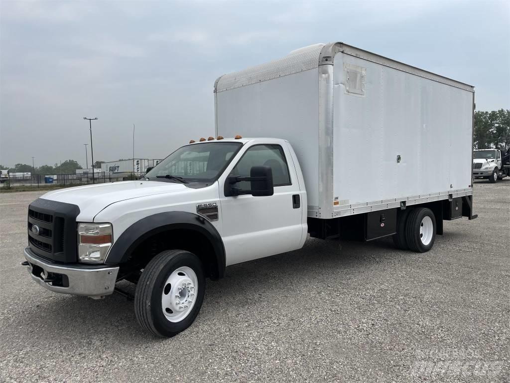 Ford F550 XL Строительная техника - Другие