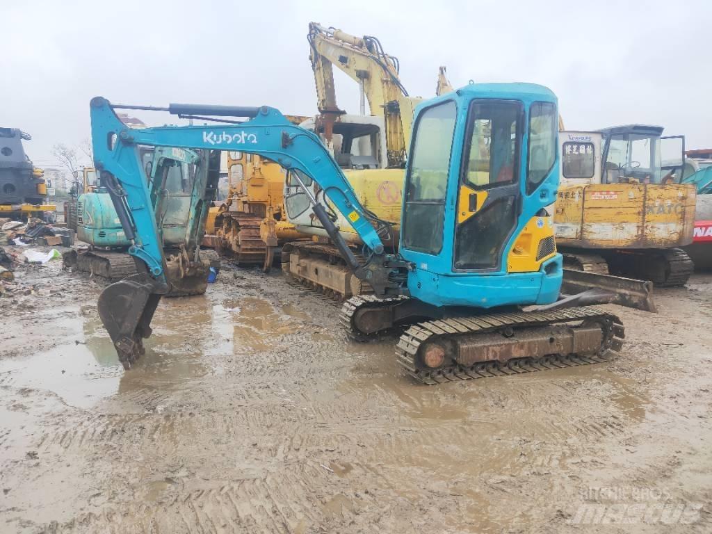 Kubota KX135 Гусеничные экскаваторы