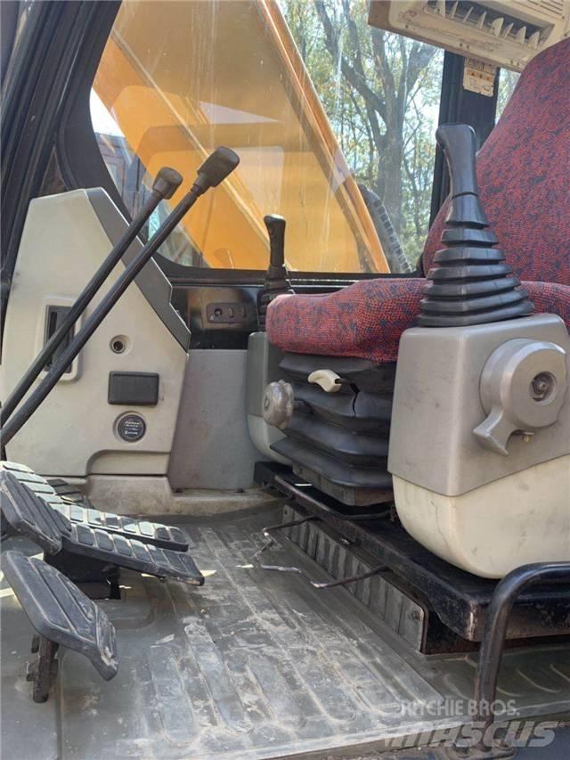 Hyundai R215-7 Гусеничные экскаваторы