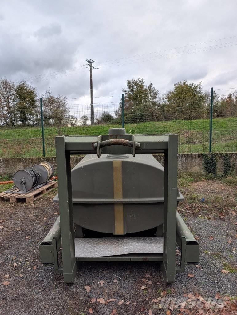  Rocher Citerne Прицепы-цистерны