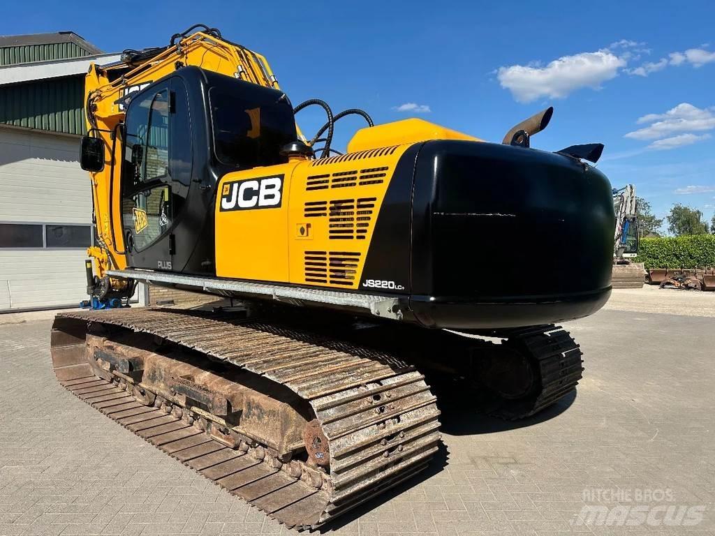 JCB JS220LC Гусеничные экскаваторы