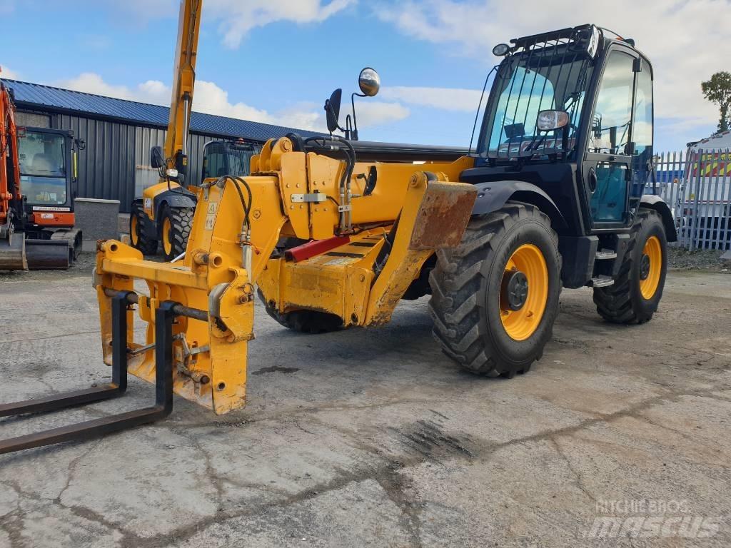 JCB 540-140 Телескопические погрузчики
