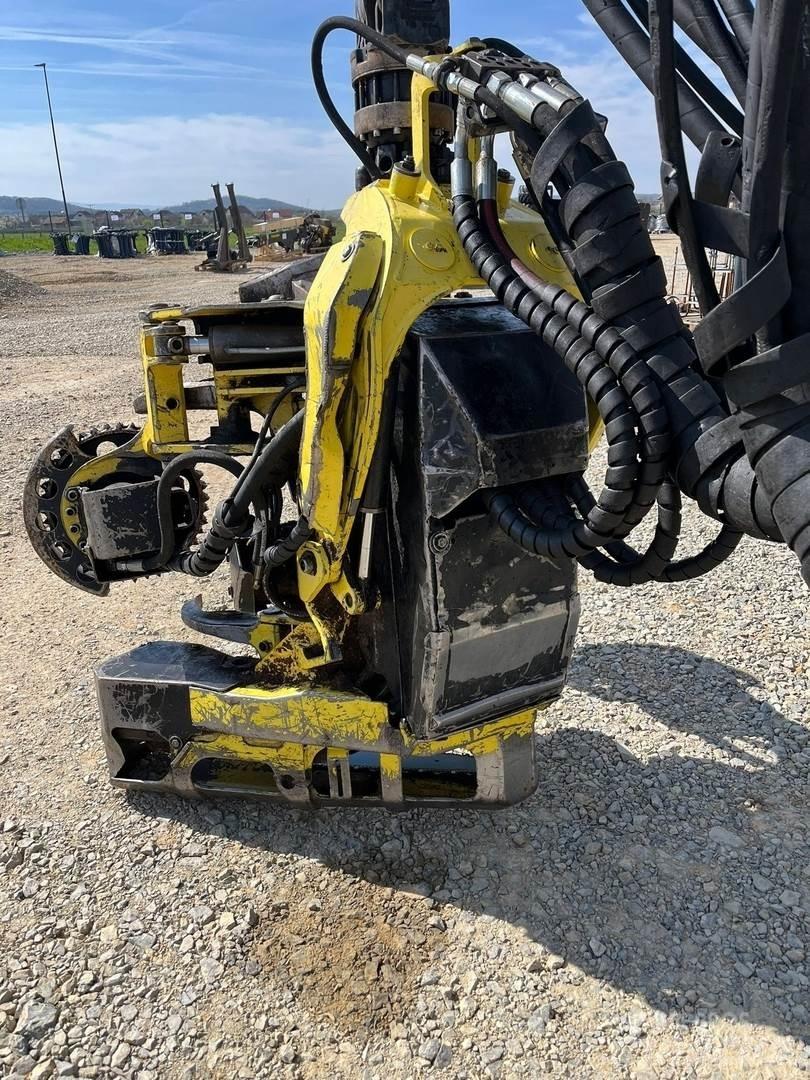 John Deere 1470E Харвестеры