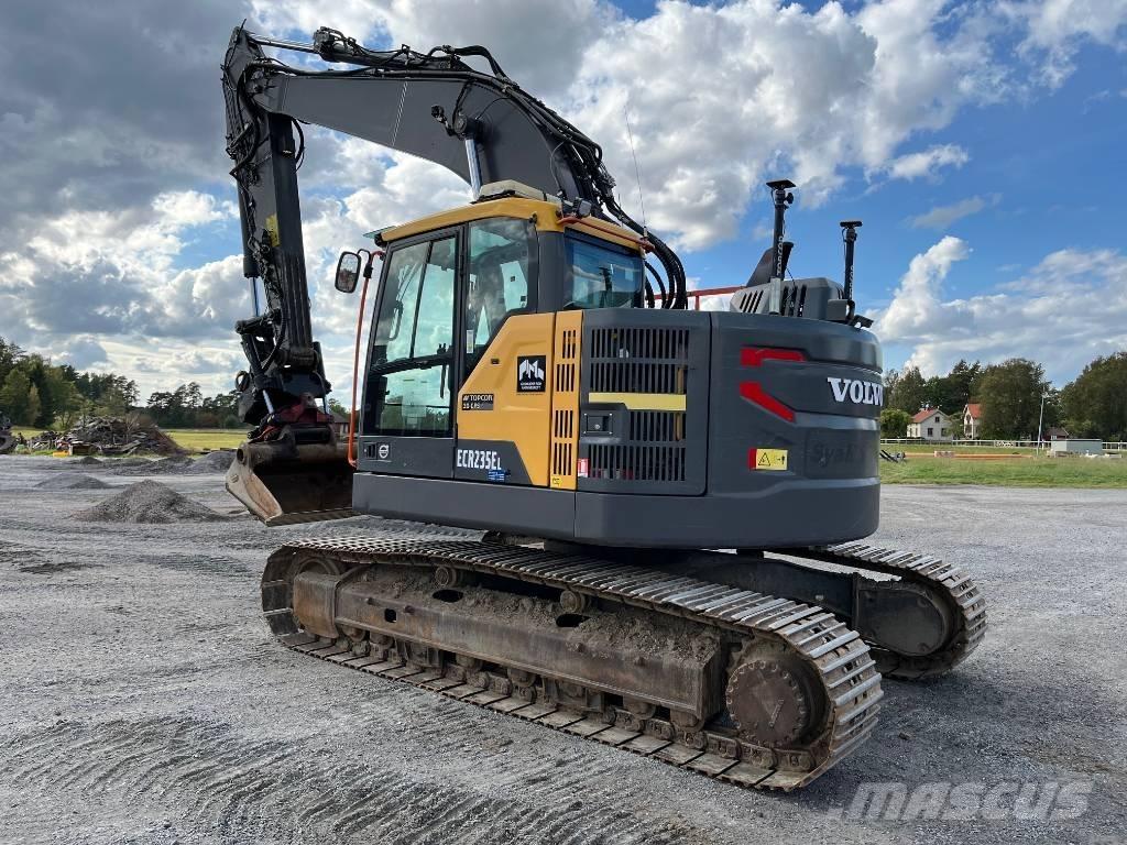 Volvo ECR 235 EL Гусеничные экскаваторы