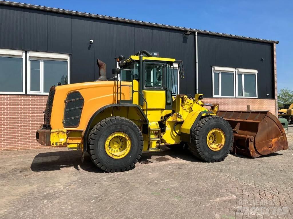 Hyundai HL960 Фронтальные погрузчики