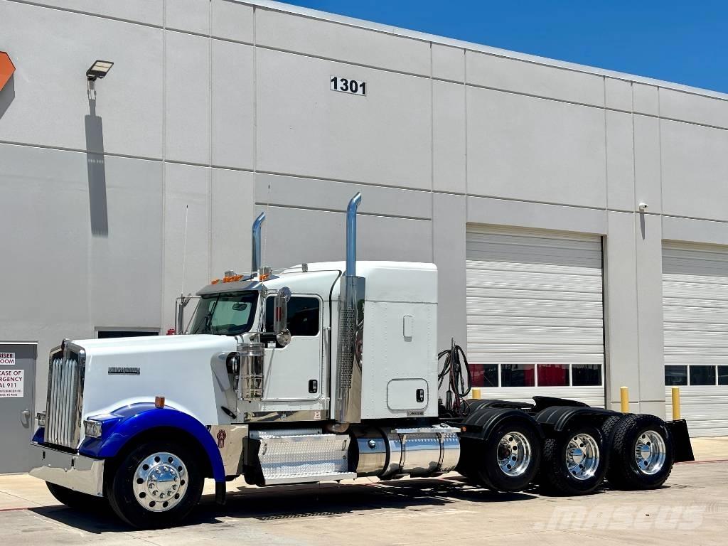 Kenworth W 900 Седельные тягачи