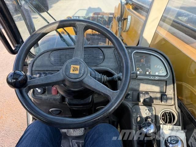 JCB 533-105 Телескопические погрузчики