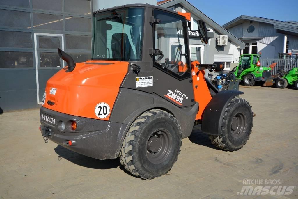 Hitachi ZW 95-6 C Фронтальные погрузчики