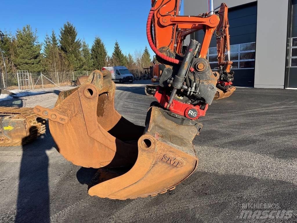 Hitachi ZX 210 LC-6 Гусеничные экскаваторы