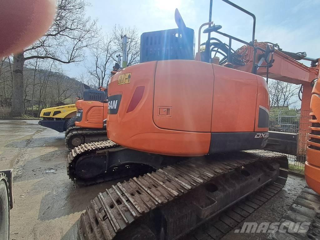 Doosan DX 235 LCR-5 Гусеничные экскаваторы