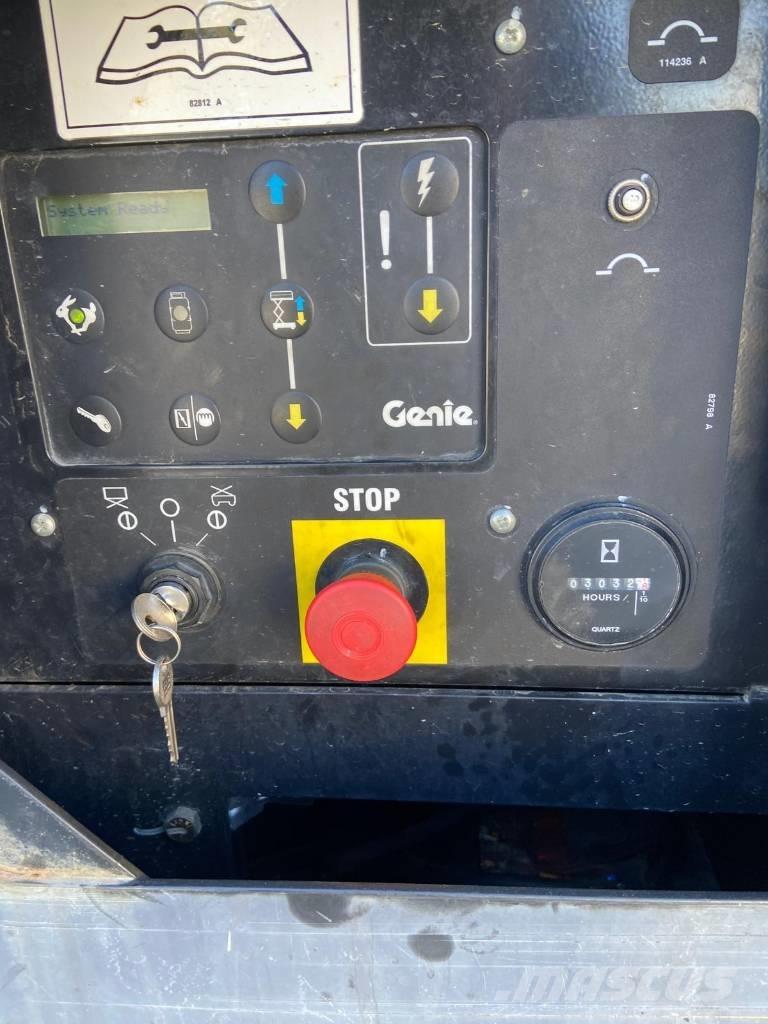 Genie GS 5390 RT Ножничные подъемники