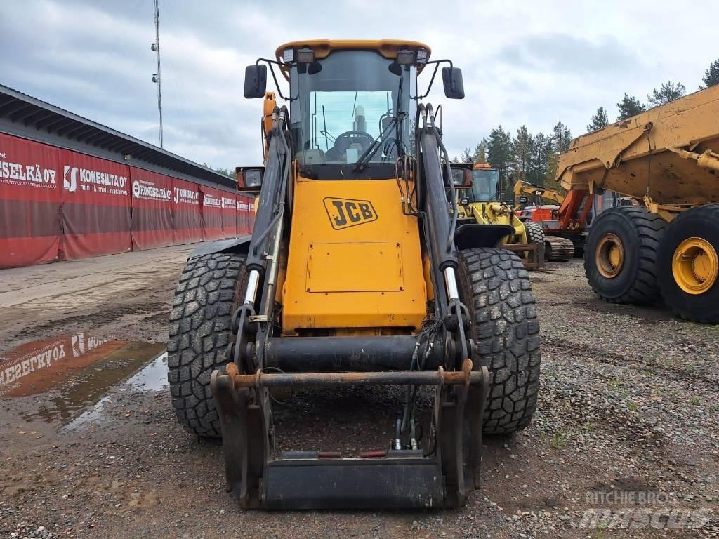 JCB 416 HT Фронтальные погрузчики