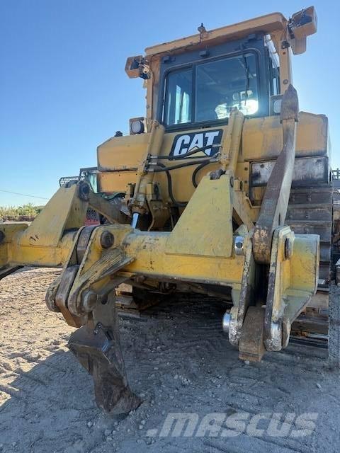 CAT D 6 T XL Гусеничные бульдозеры