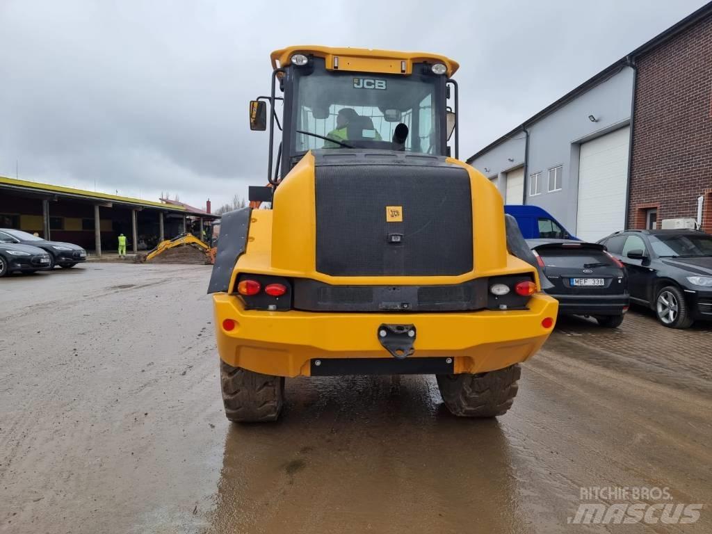 JCB 411 + 4 Фронтальные погрузчики