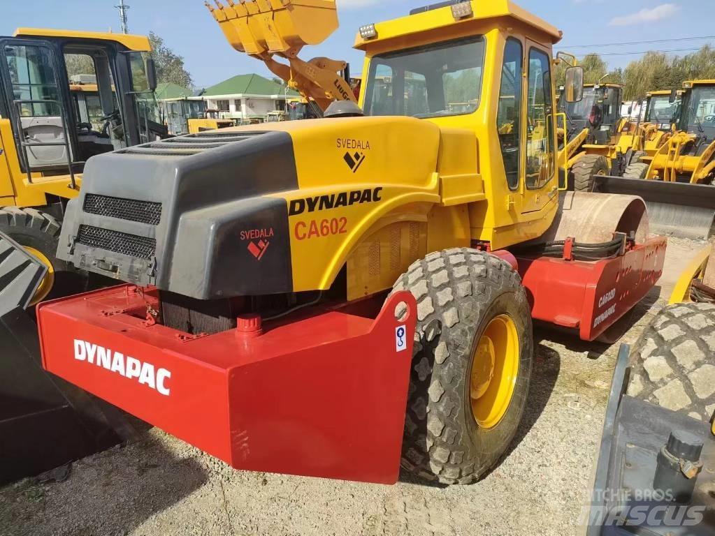 Dynapack CA602D Грунтовые катки