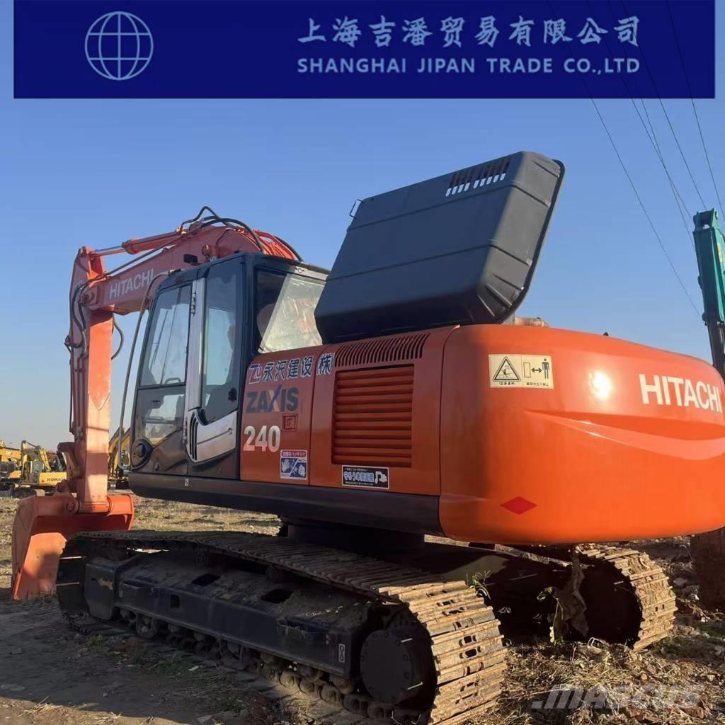 Hitachi ZX 240 Гусеничные экскаваторы