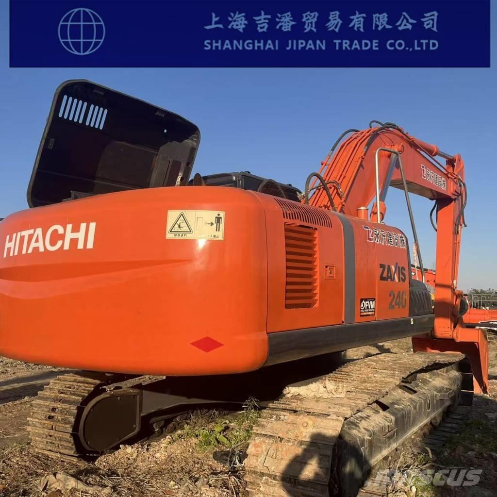 Hitachi ZX 240 Гусеничные экскаваторы