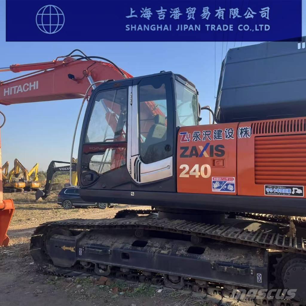 Hitachi ZX 240 Гусеничные экскаваторы