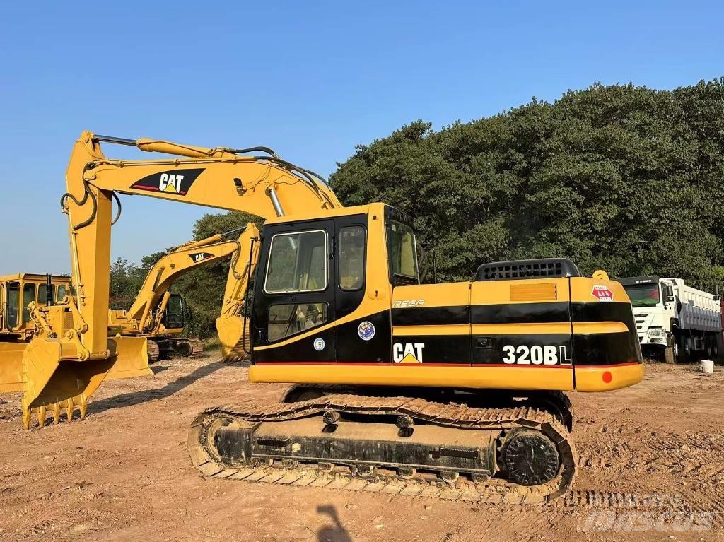 CAT 320 B Гусеничные экскаваторы