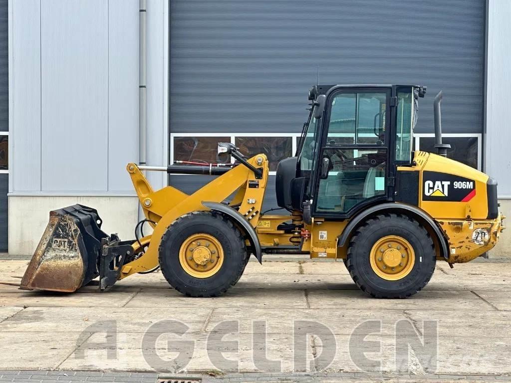 CAT 906M - NEW TYRES Фронтальные погрузчики