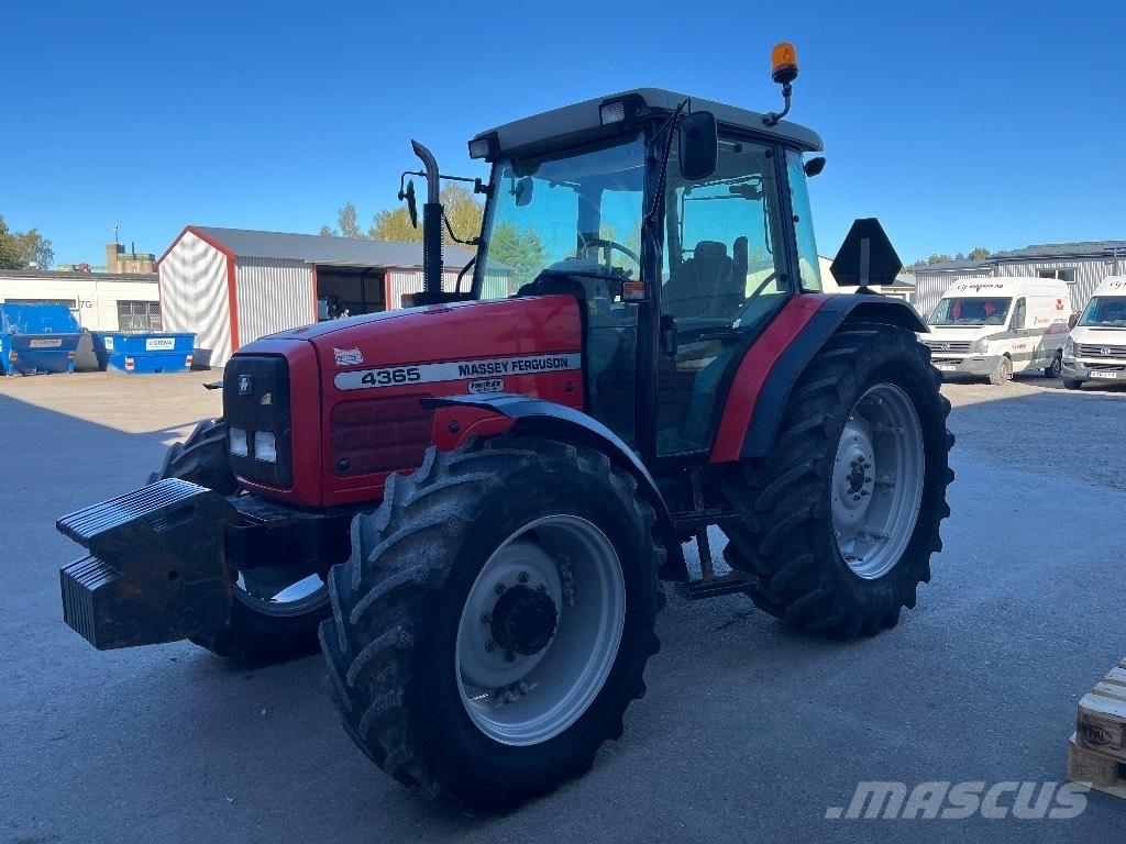 Massey Ferguson 4365 Трактора