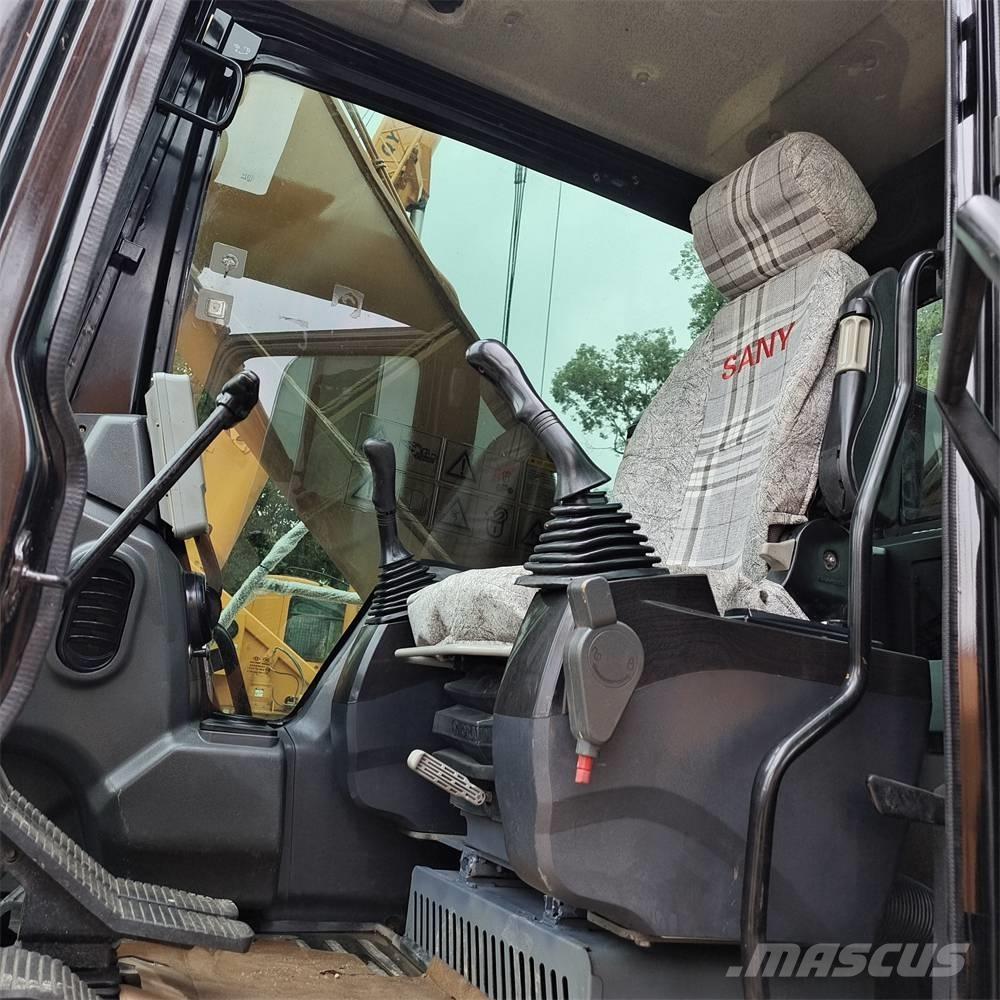 Sany SY 215 C Гусеничные экскаваторы