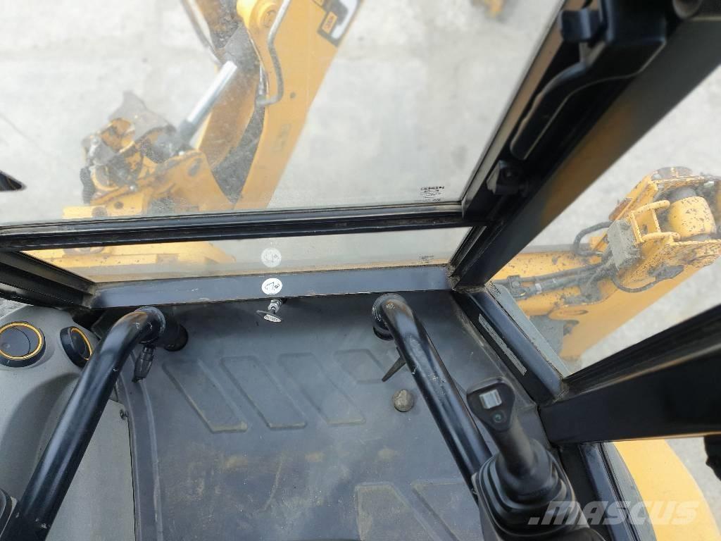 JCB 3 CX compact Экскаваторы-погрузчики