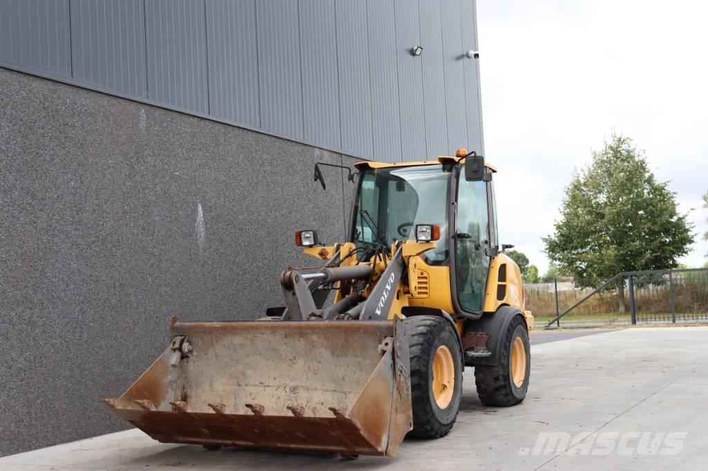 Volvo L25F-Z Фронтальные погрузчики