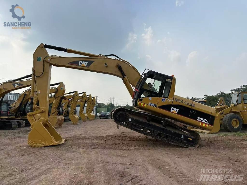 CAT 325 CL Гусеничные экскаваторы