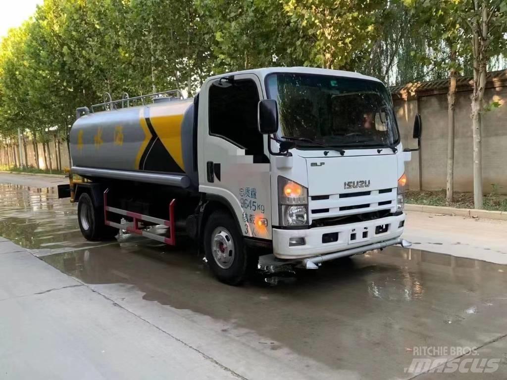 Isuzu ELF 200 Поливочные машины