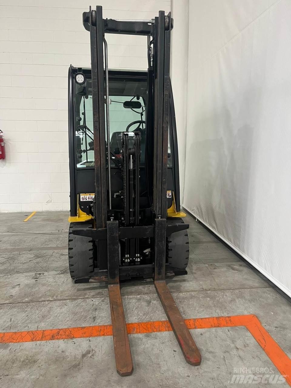 Yale ERP30VL Электропогрузчики