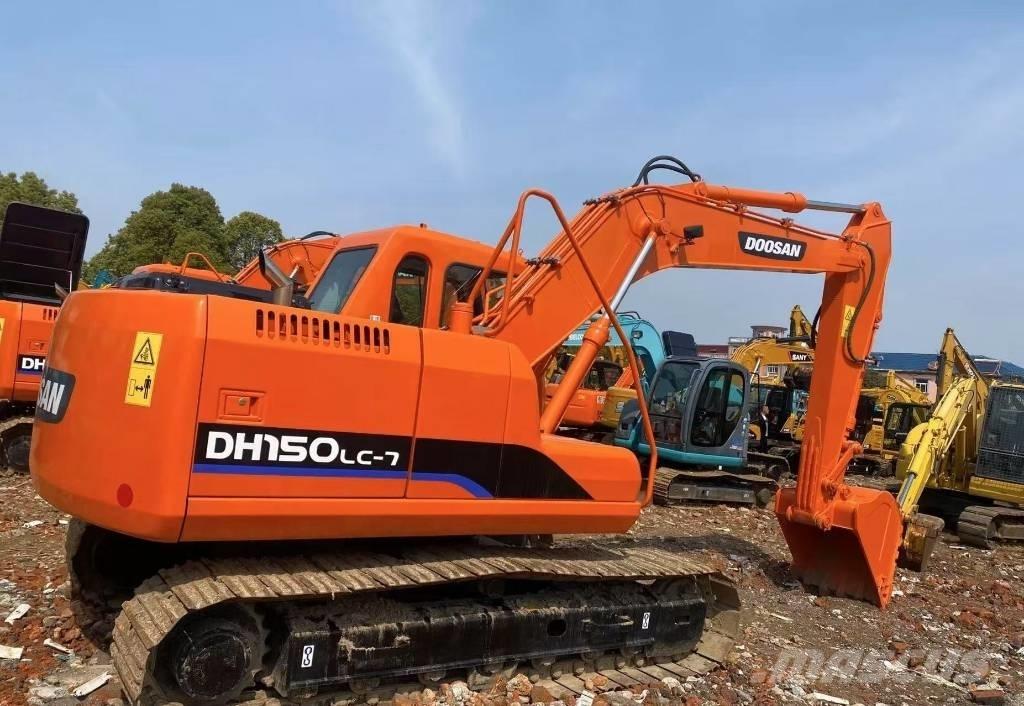 Doosan 150 Гусеничные экскаваторы