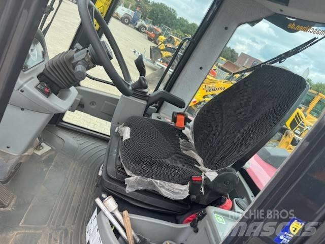 Yanmar V 80-5 Фронтальные погрузчики