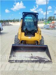 CAT 242 D Мини-погрузчики