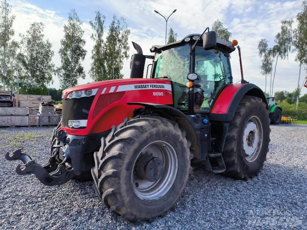 Massey Ferguson 8690 Трактора