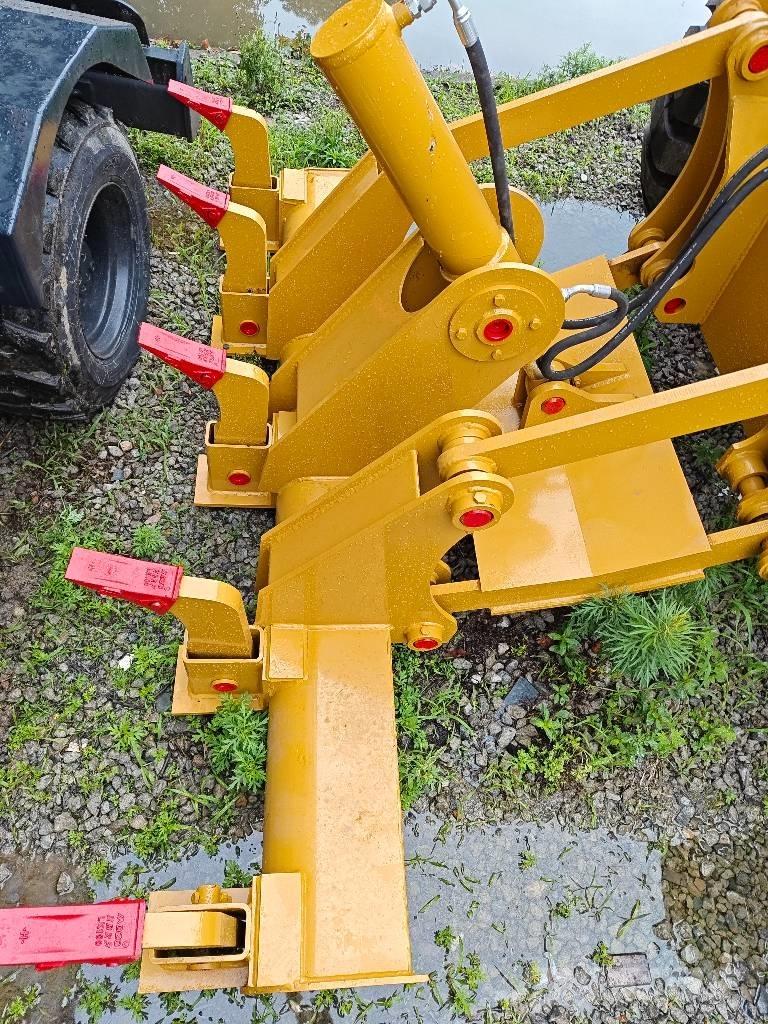 CAT 12 G Грейдеры